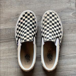 checkered vans
